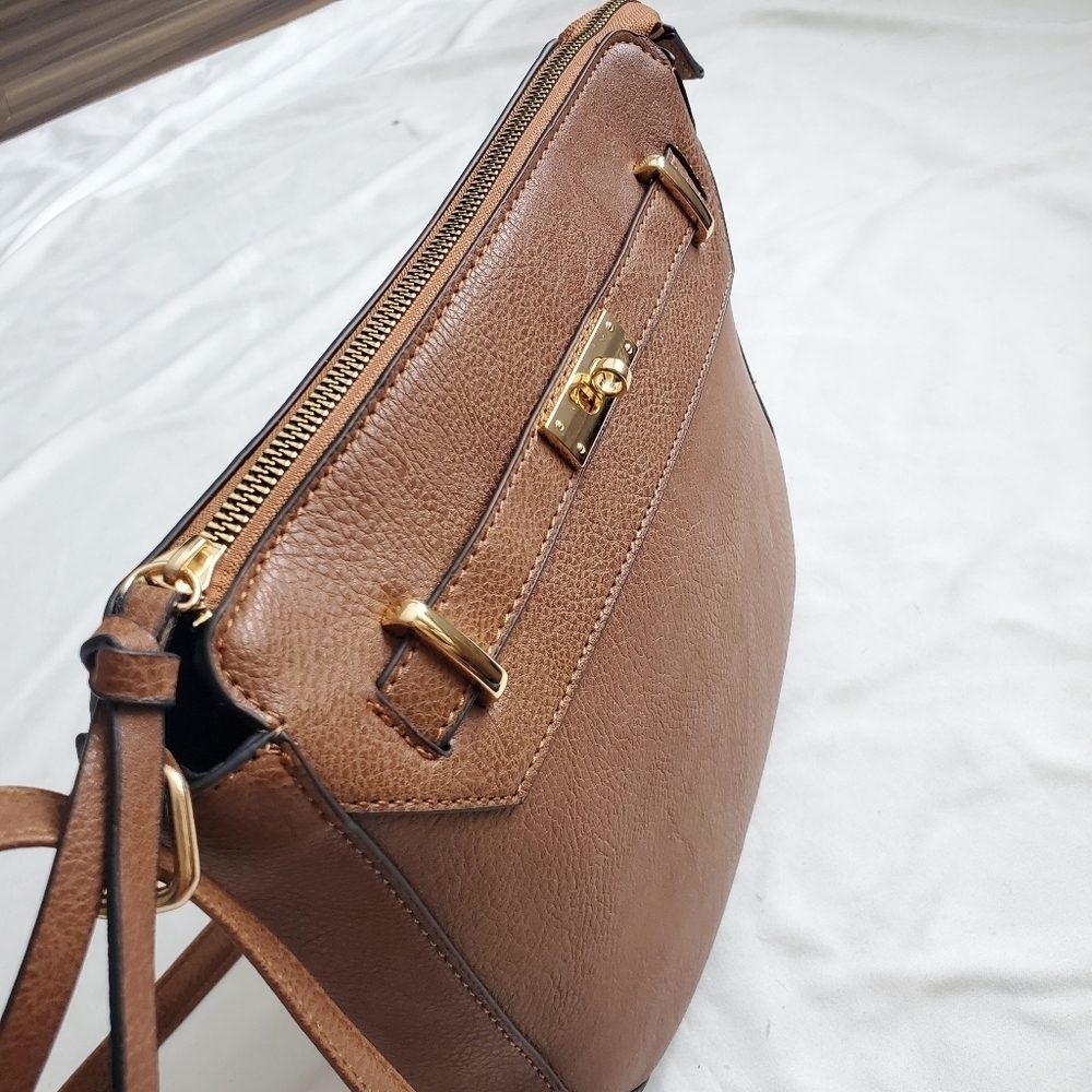 Caramel Brown Crossbody Sling Bag - Picture 4 of 12